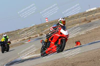 media/Mar-07-2022-Fun Track Dayz (Mon) [[9cc4a7dca7]]/Novice Group/145pm (Grapevine)/